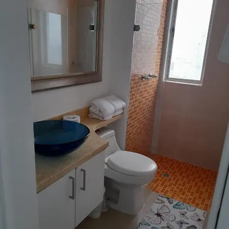 Al-3 Frente Al Mar Con Piscina Y Wifi Apartamento *